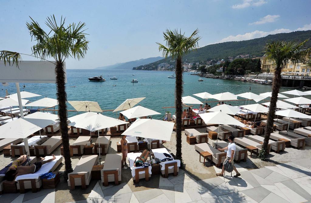 Sunflower Apartment Opatija Oda fotoğraf